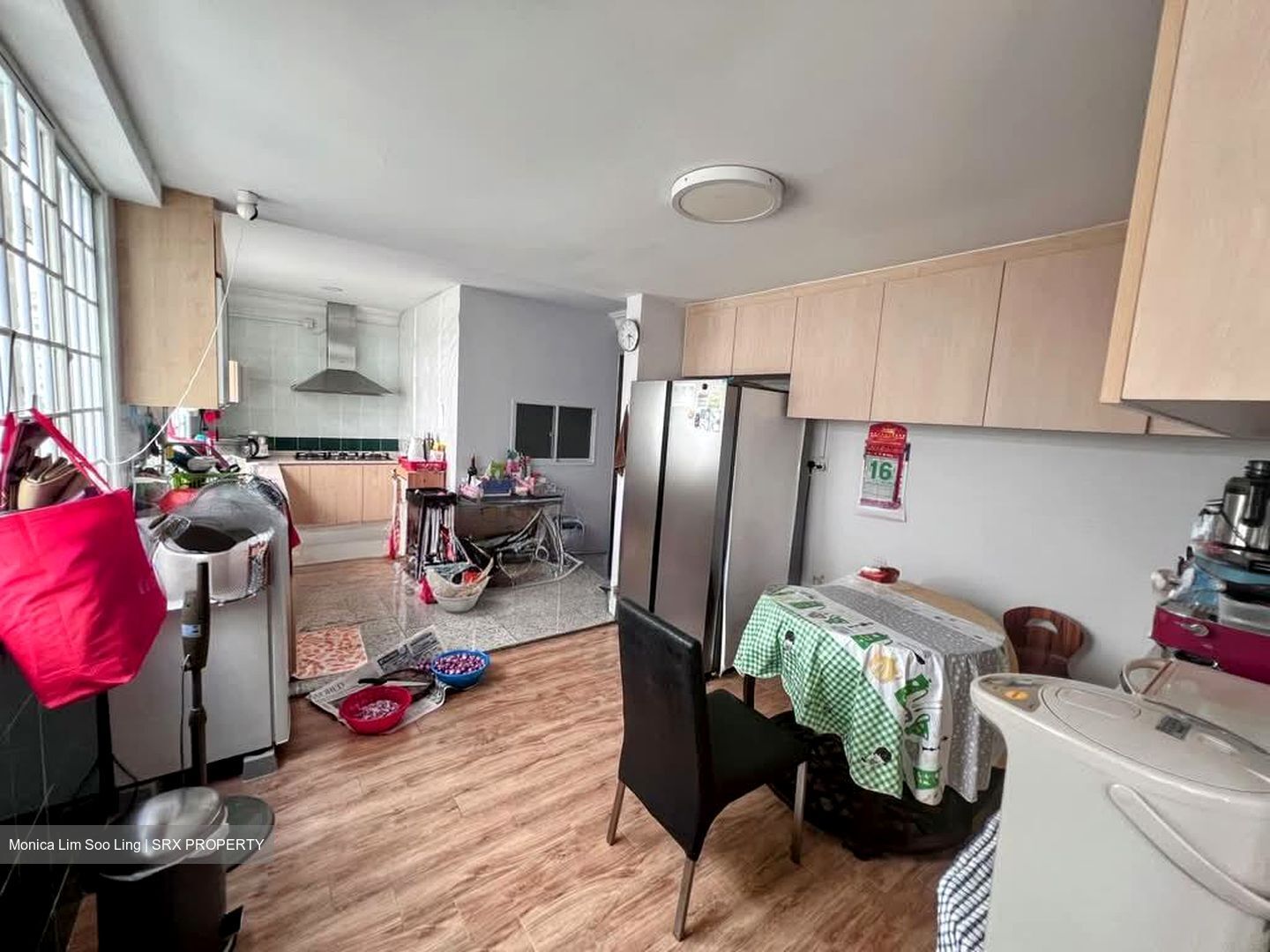 City Plaza (D14), Apartment #585651391